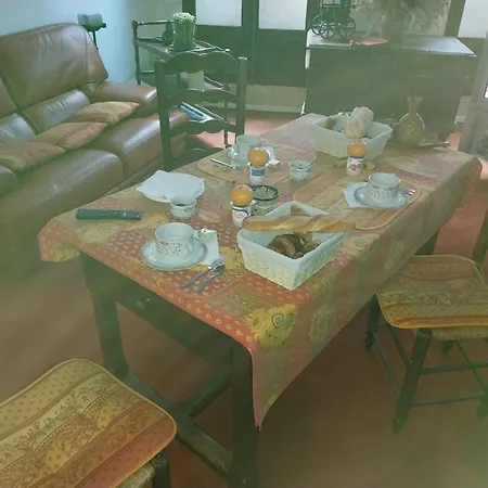 D'hotes Amandine 住宿加早餐酒店 3*